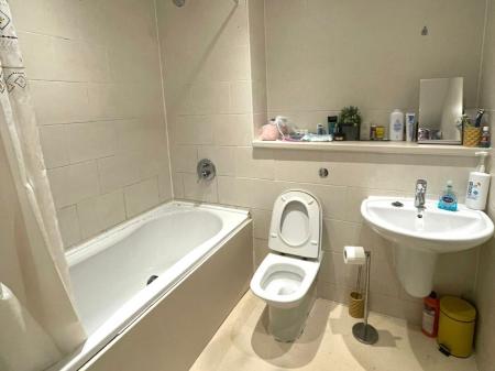 1 bedroom Flat to let in Bury Street, Manchester, M3