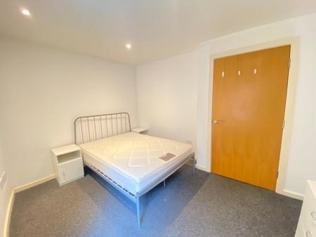 1 bedroom Flat to let in The Citadel