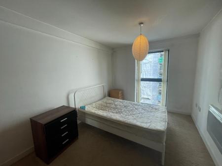 2 bedroom Flat to let in City Road East, Manchester, M15