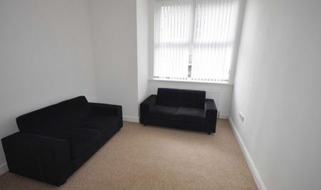 2 bedroom Flat to let in St Marys Hall Road, Manchester, M8