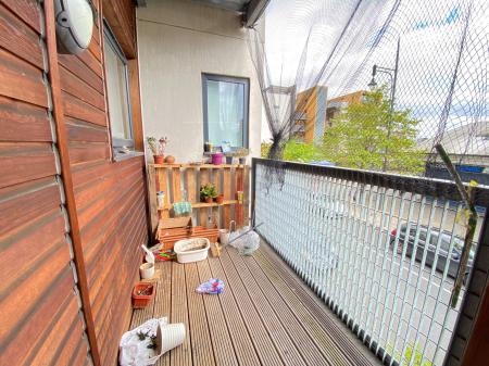 2 bedroom Flat to let in Life Building