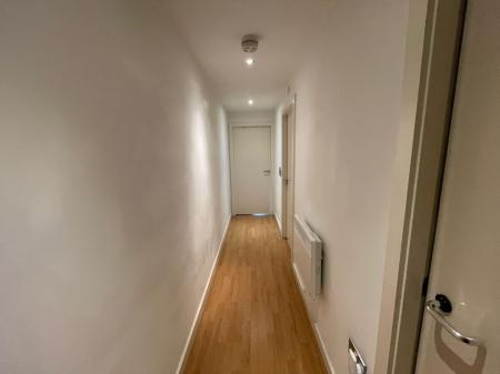 2 bedroom Flat to let in 13 Hulme Hight Street, Manchester, M15