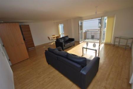 2 bedroom Flat to let in 33-35 Simpson Street, Manchester, M4