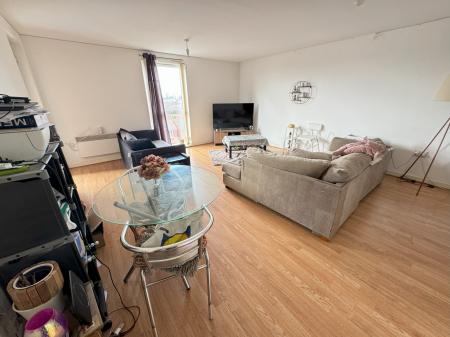 2 bedroom Flat to let in 28 Hulme High Street, Manchester, M15