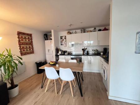 2 bedroom Flat to let in 234 Ordsall Lane, Salford, M5
