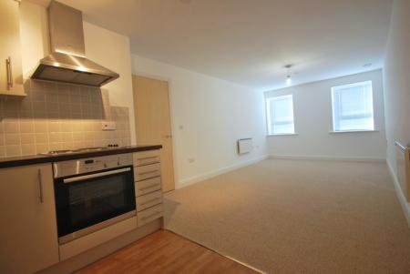 2 bedroom Flat to let in Victoria Avenue East, Manchester, M9