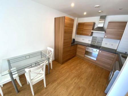 2 bedroom Flat to let in 6 Ludgate Hill, Manchester, M4