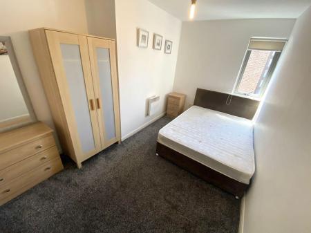 2 bedroom Flat to let in 6 Ludgate Hill, Manchester, M4