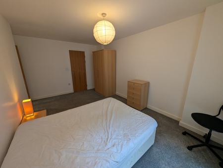 2 bedroom Flat to let in 3 Hornbeam Way, Manchester, M4