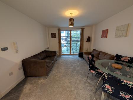 2 bedroom Flat to let in 3 Hornbeam Way, Manchester, M4