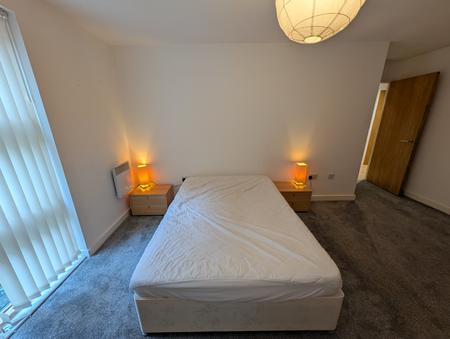 2 bedroom Flat to let in 3 Hornbeam Way, Manchester, M4