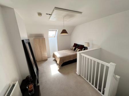 4 bedroom Town house to let in Rook Street, Hulme, Manchester, M15