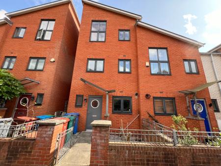 Loxford Street, Hulme, Manchester, M15