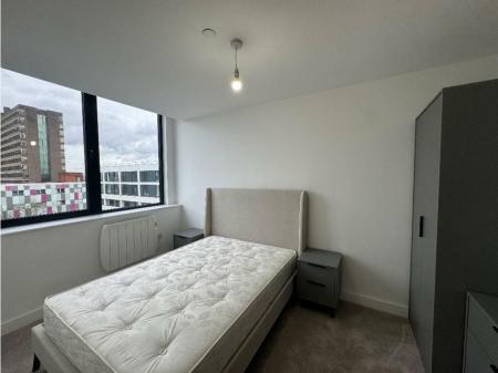 1 bedroom Flat to let in Talbot Road, Old Trafford, Manchester, M16