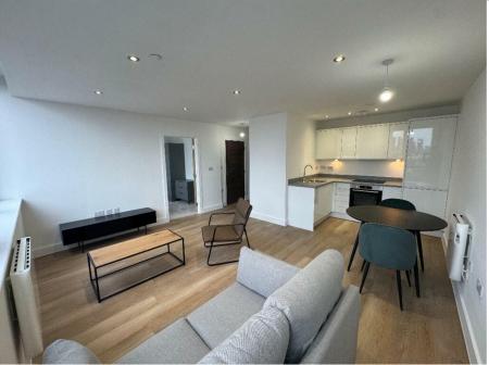 1 bedroom Flat to let in Talbot Road, Old Trafford, Manchester, M16