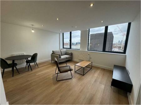 1 bedroom Flat to let in Talbot Road, Old Trafford, Manchester, M16