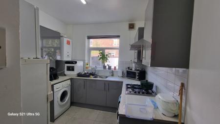 3 bedroom Terraced House to let in Marlborough Avenue, Whalley Range, Manchester, M16