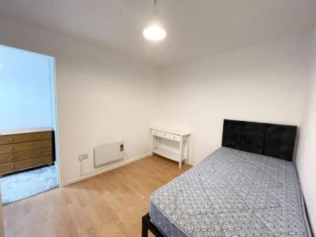 2 bedroom Flat to let in Manchester Road, Chorlton, Manchester, M21