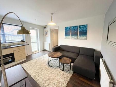 2 bedroom Flat to let in Manchester Road, Chorlton, Manchester, M21