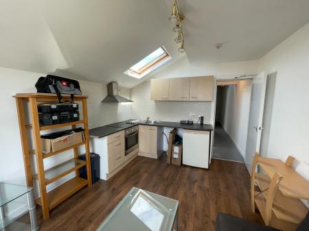 2 bedroom Flat to let in Manchester Road, Chorlton, Manchester, M21