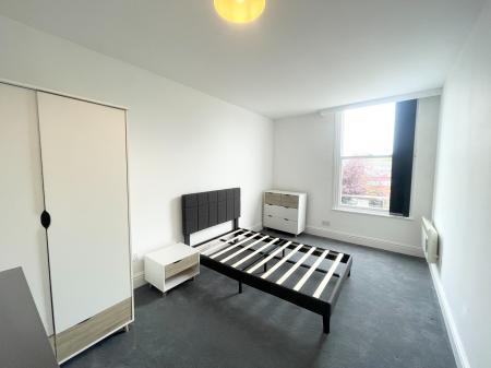 2 bedroom Flat to let in Wilbraham Road, Chorlton, Manchester, M21