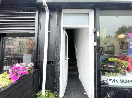 3 bedroom Flat to let in Barlow Moor Road, Chorlton, Manchester, M21