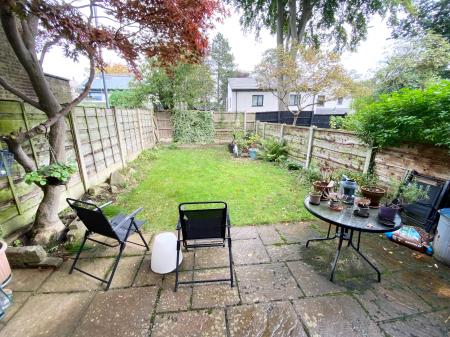 3 bedroom Terraced House to let in Abingdon Road, Bramhall, SK7