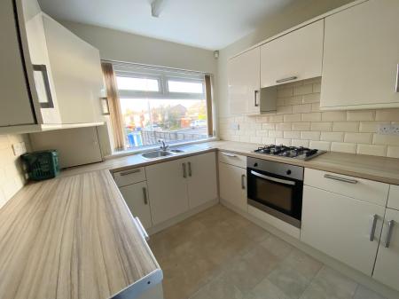 3 bedroom Terraced House to let in Abingdon Road, Bramhall, SK7