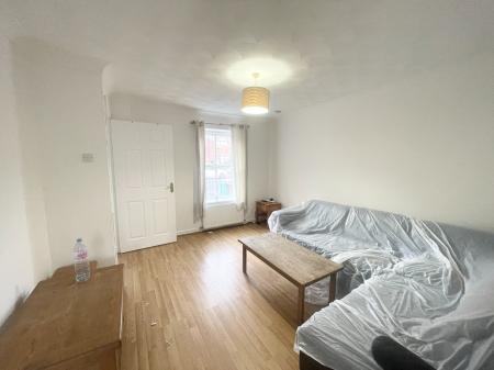 3 bedroom Terraced House to let in Greenheys Lane West, Hulme, Manchester, M15