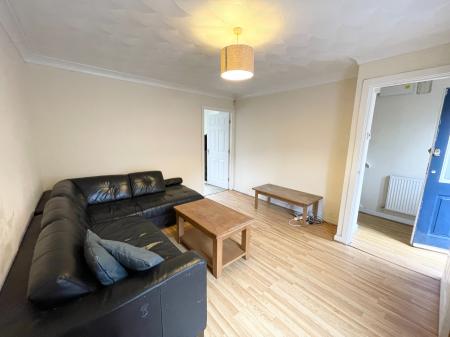 3 bedroom Terraced House to let in Greenheys Lane West, Hulme, Manchester, M15