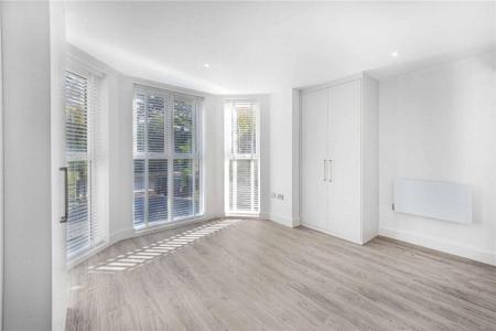 2 bedroom Flat to let in Palatine Road, Didsbury, Manchester, M20
