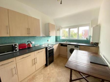 2 bedroom Flat to let in Wilbraham Road, Chorlton, Manchester, M21
