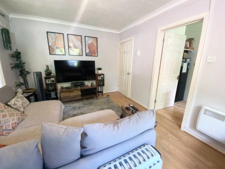 1 bedroom Flat to let in Hackness Road, Chorlton, Manchester, M21