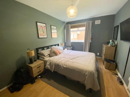 1 bedroom Flat to let in Hackness Road, Chorlton, Manchester, M21