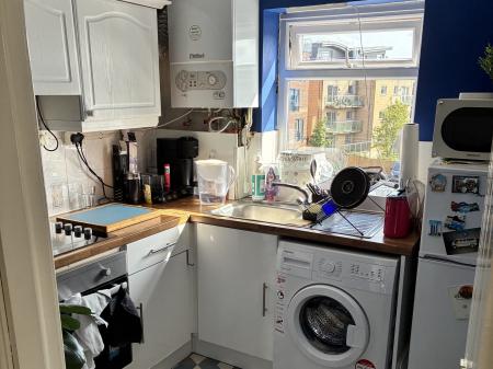1 bedroom Flat to let in Mauldeth Road West, Withington, Manchester, M20