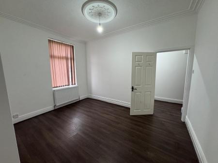 3 bedroom Terraced House to let in Redlam, BLACKBURN, BB2
