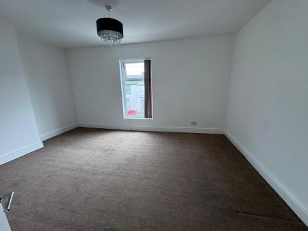 3 bedroom Terraced House to let in Redlam, BLACKBURN, BB2