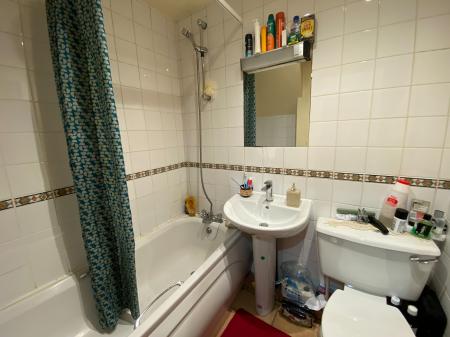0 bedroom Flat to let in Northen Grove, Didsbury, Manchester, M20
