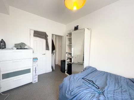 2 bedroom Flat to let in Upper Chorlton Road, Whalley Range, Manchester, M16