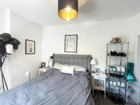 2 bedroom Flat to let in Upper Chorlton Road, Whalley Range, Manchester, M16