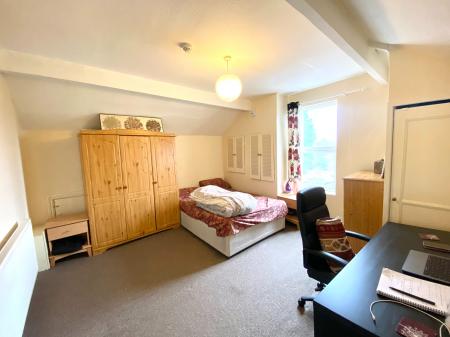 1 bedroom Flat to let in Palatine Road, Northenden, Manchester, M20