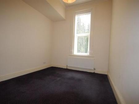 2 bedroom Flat to let in Palatine Road, Northenden, Manchester, M20
