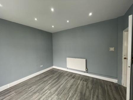 3 bedroom Semi-detached house to let in Kings Road, Chorlton, Manchester, M21