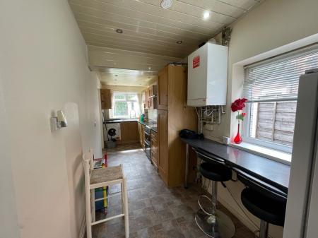 3 bedroom Semi-detached house to let in Kings Road, Chorlton, Manchester, M21