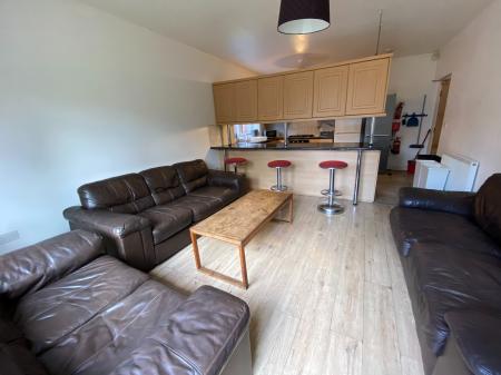 1 bedroom House share to let in Abberton Road, Didsbury, Manchester, M20