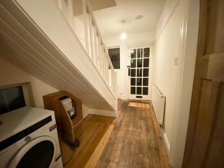 4 bedroom Semi-detached house to let in Mornington Crescent, Withington, Manchester, M14