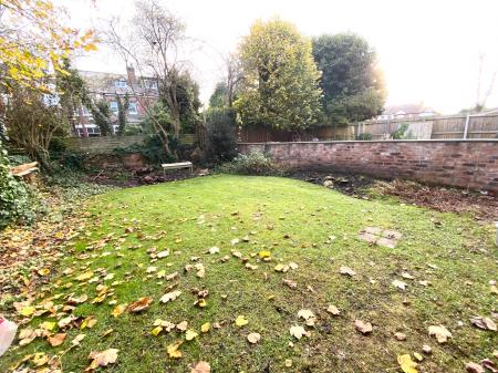 2 bedroom Flat to let in Egerton Road North, Chorlton, Manchester, M21