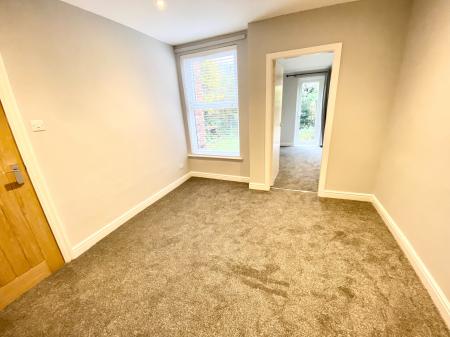 2 bedroom Flat to let in Egerton Road North, Chorlton, Manchester, M21
