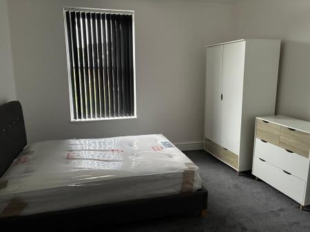 2 bedroom Flat to let in Wilbraham Road, Chorlton, Manchester, M21
