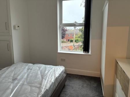 2 bedroom Flat to let in Wilbraham Road, Chorlton, Manchester, M21